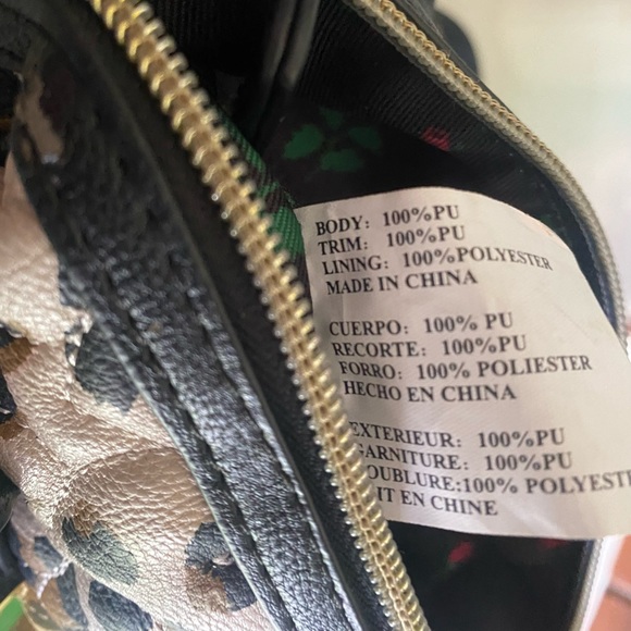 Betsey Johnson Leopard Print Heart Stitch Crossbody Purse - Picture 12 of 16